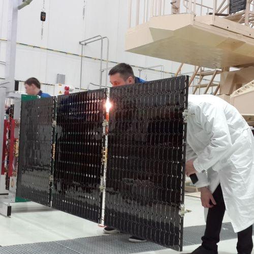 ОНПП «Технология» разработало каркас для нового поколения солнечных батарей космических аппаратов